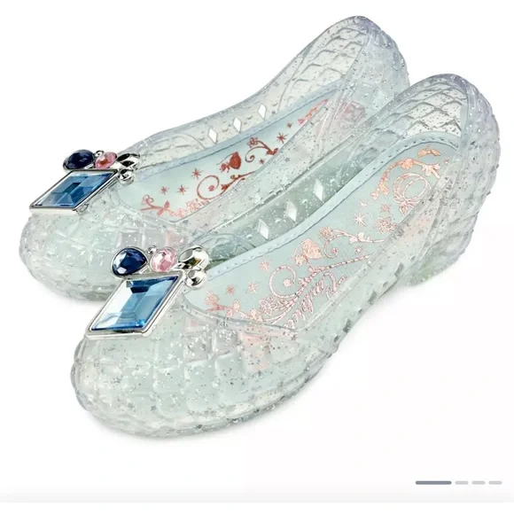 Cinderella‎ Costume for Kids sz 7/8 with shoes sz 13/1 and accessories - Picture 4 of 10